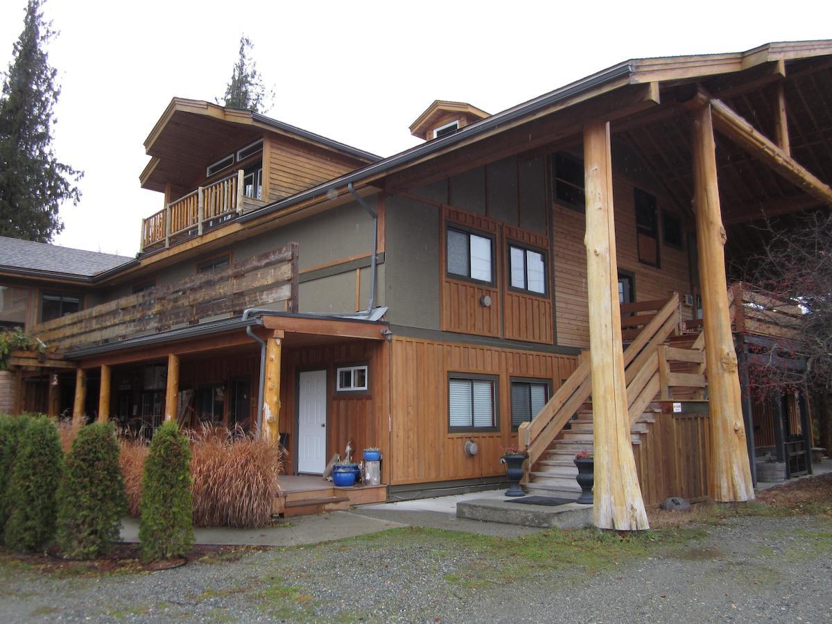 Bella Coola Mountain Lodge Hagensborg المظهر الخارجي الصورة