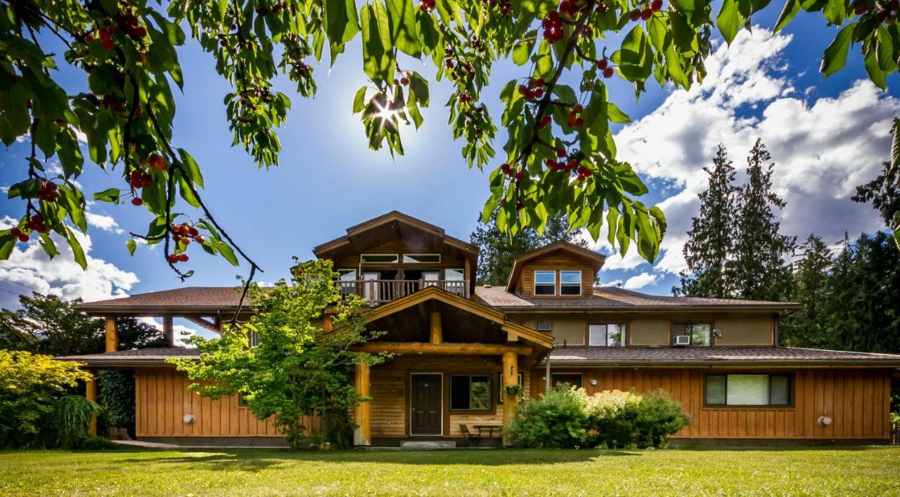 Bella Coola Mountain Lodge Hagensborg المظهر الخارجي الصورة